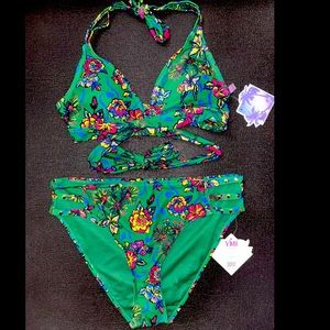 Green/floral two piece swimsuit!